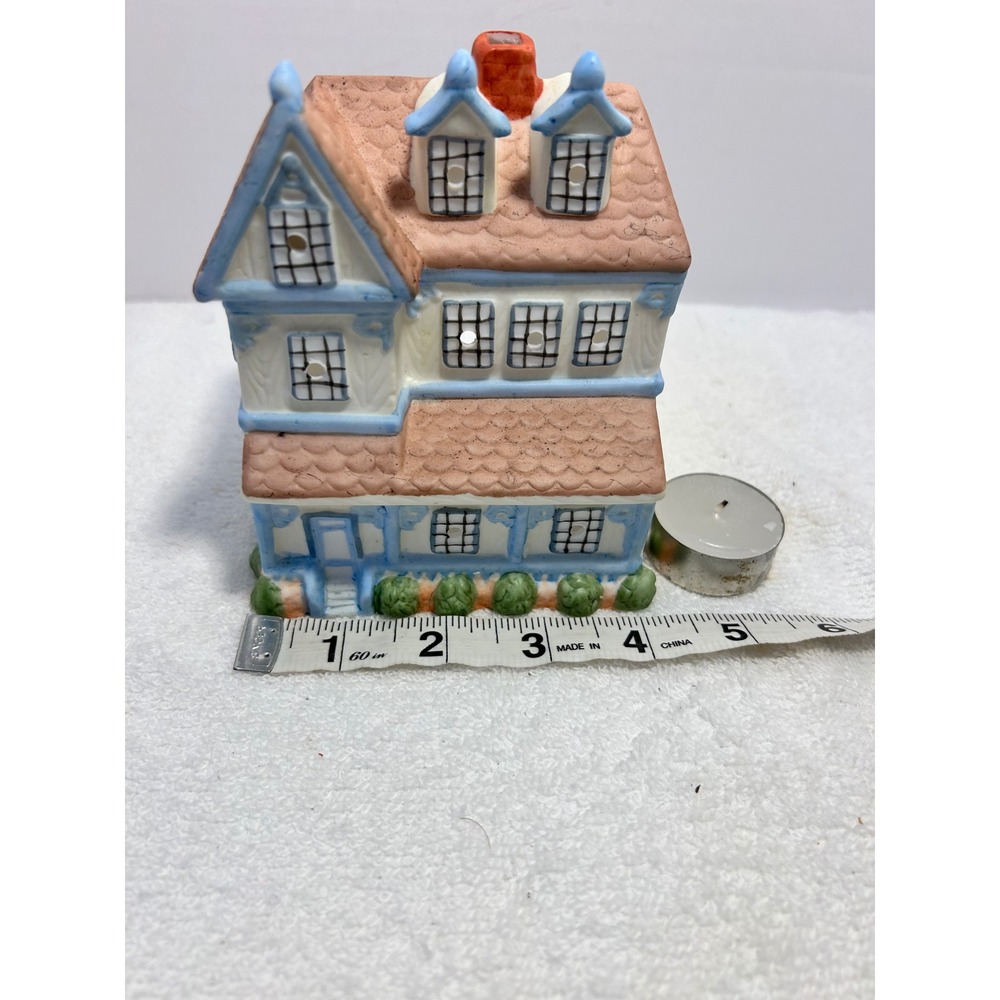 Karen Carson Creations‎ Martha's Vineyard Tealight House MV65001 Ceramic Cottage - Picture 2 of 6